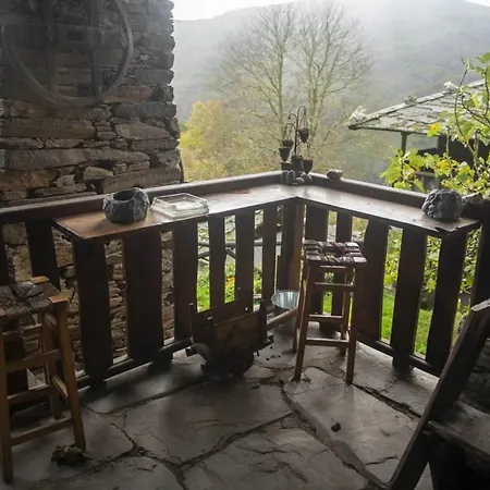 Escanlar Albergue *